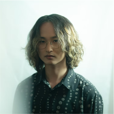 特殊メイクアーティスト快歩プロフィール写真